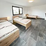 Grosszuegige Og In Frieden Linkenheim-Hochstetten
