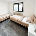 Apartment Grosszuegige Og In Frieden
