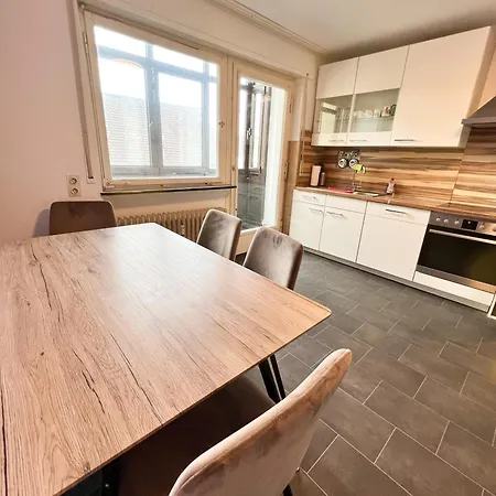 Apartment Grosszuegige Og In Frieden