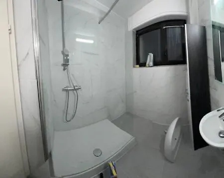 Apartment Grosszuegige Og In Frieden Linkenheim-Hochstetten